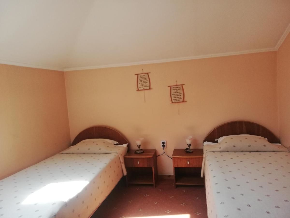 Отель Family Hotel Bashtina Kashta Копривштица